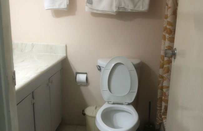 Finest Accommodation Renfrew Place - Photo 27