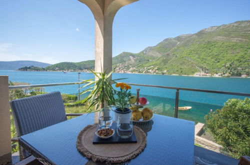 Foto 1 - Mesmerizing Studio Flat Near Kotor Bay in Tivat