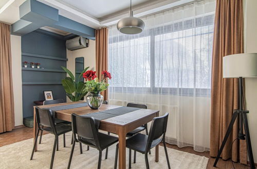 Photo 10 - Charming Flat With Backyard Close to Zorlu Center