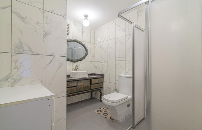 Charming Flat With Backyard Close to Zorlu Center - Foto 19