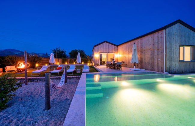 Jaden Farm House - Photo 19