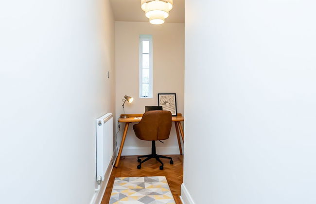 Stunning 2-bed Apartment in Purley - Croydon Gem - Foto 29