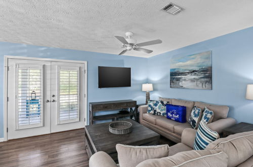 Photo 14 - Contemporary Bungalow / West End PCB / Available Now! / Perfect for Family