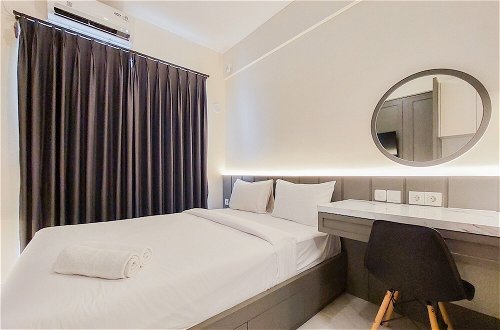 Foto 1 - Studio Room With Simply Look At Sky House Bsd Near Aeon