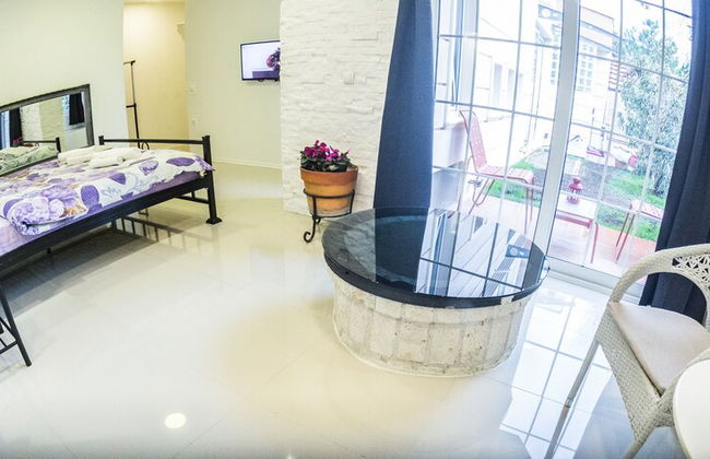 Aloha Luxury Apartments - Foto 19