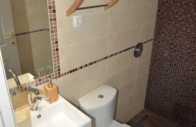 Aloha Luxury Apartments - Foto 35