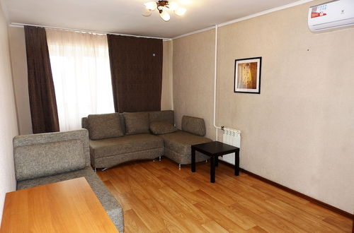 Photo 9 - 2 rooms apartment on Spartaka 18