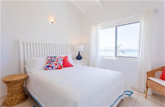 Photo 2 - Coralito Bay Suites & Villas