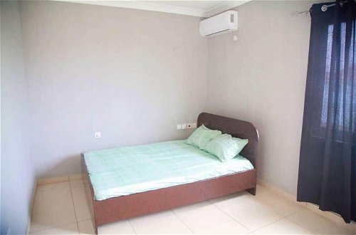Photo 5 - Captivating 2-bed Ensuite Apartment in Accra