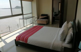 Photo 3 - River View suites Puerto Santa Ana gye