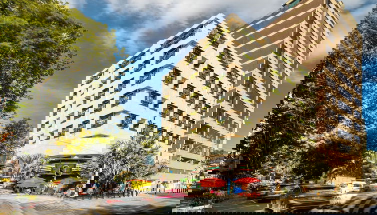 Photo 1 - Caliza Roma Residences by Tasman