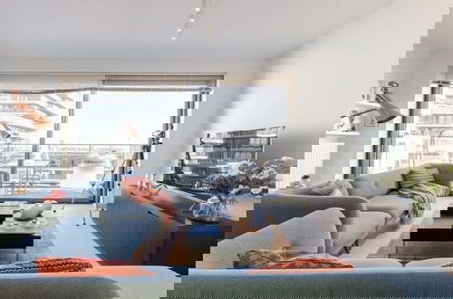 Foto 38 - Brand new Apartment With Terrace in Sky Garden