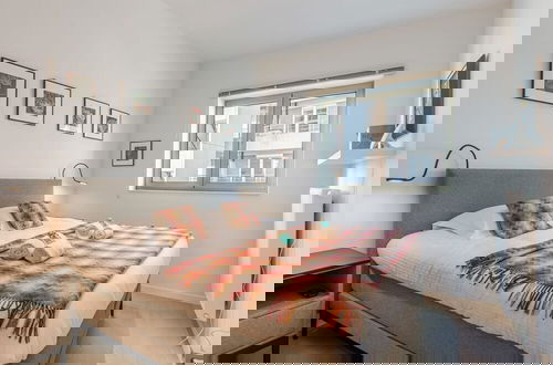 Foto 51 - Brand new Apartment With Terrace in Sky Garden