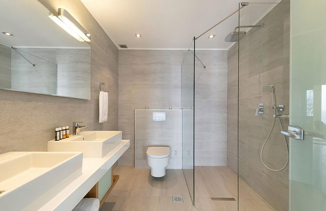 White Orchid Laelia in Vola - Foto 14