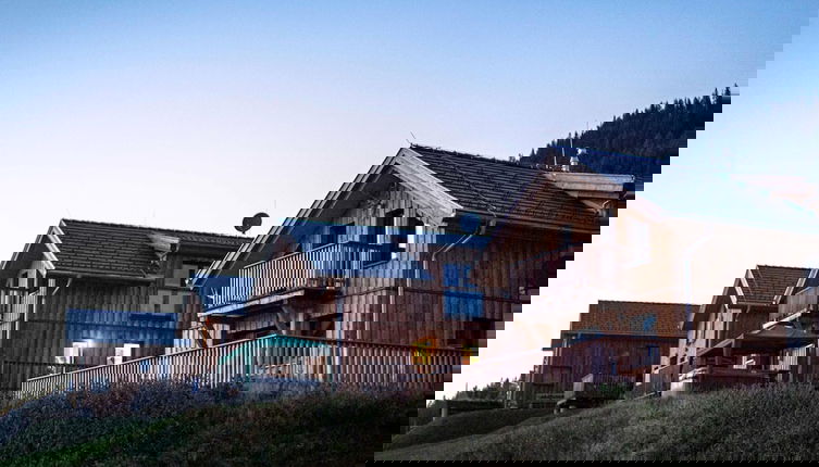 Photo 1 - Beautiful Chalet Near Ski-lift