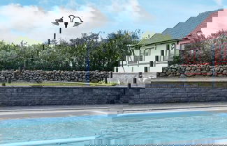 Foto 1 - 4 Person Holiday Home in Lovestad