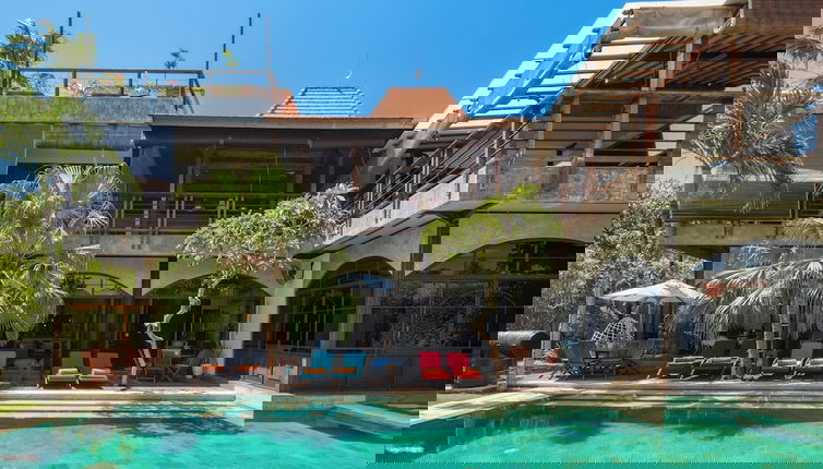 Foto 1 - NicoNico Mansion by Villa Finder