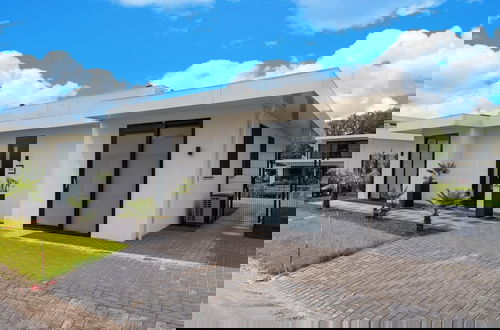 Foto 1 - Villa With Covered Terrace and Jetty on the Water