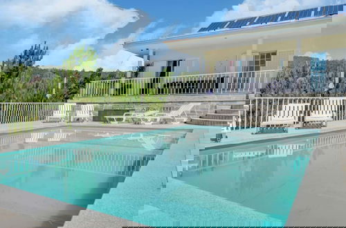 Photo 17 - Upscale Villa With Swimming Pool and Terrace