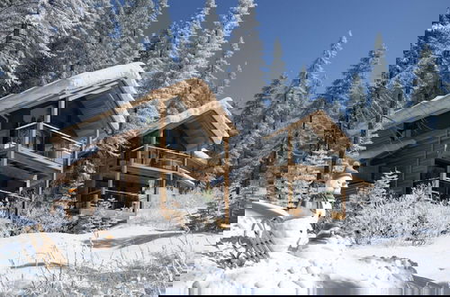 Foto 24 - Lush Chalet With Private Sauna