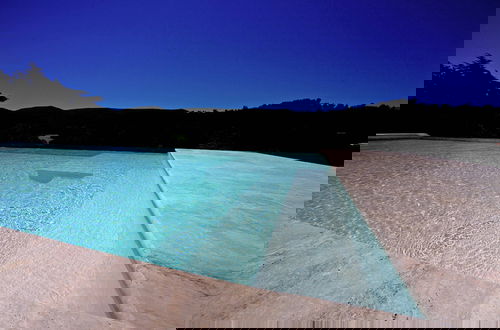 Photo 27 - Villa in Provence With Infinity Pool