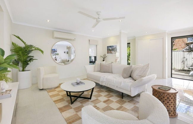 Riviera Road Miami - 4BRM Dual Villa - Foto 8