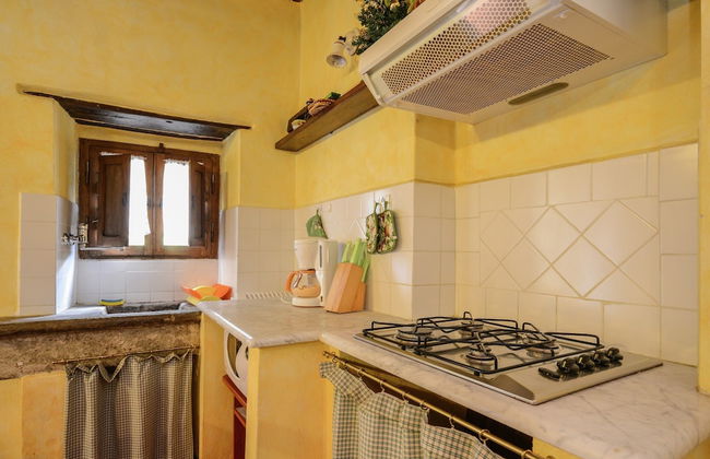 Stunning Holiday Home in Umbria With Jacuzzi - Foto 32