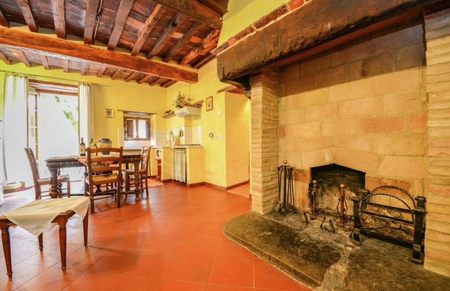 Stunning Holiday Home in Umbria With Jacuzzi - Foto 73