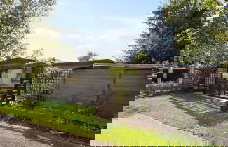 Foto 1 - Light and Quiet Chalet With Beautiful Terrace Near Historic Goedereede