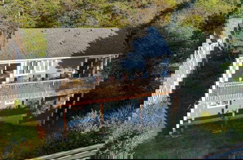 Foto 48 - Royal Canoe by Avantstay Walk to the Shore + Private Yard