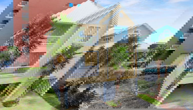 Foto 1 - Blue Lagoon Beach House