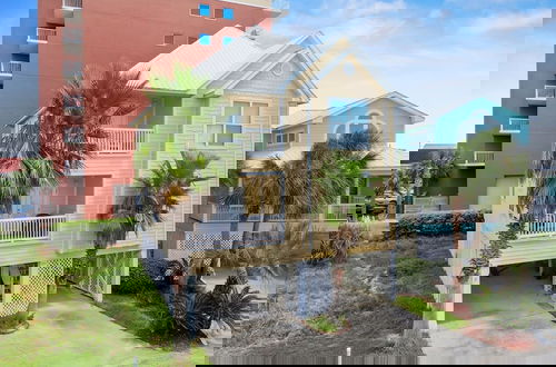 Foto 1 - Blue Lagoon Beach House