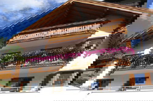 Photo 1 - Apartment in St. Anton am Arlberg With Balcony
