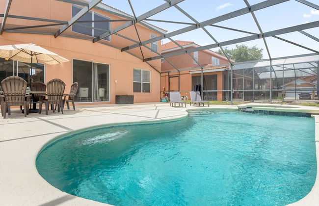 Large Spacious Home w Private Pool Hot Tub - Foto 7
