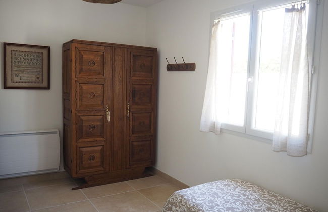 Holiday Home Near Pont du Gard & Vineyards - Photo 3