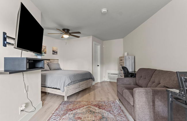 Modern Studio Apartment in Huntsville - Foto 3