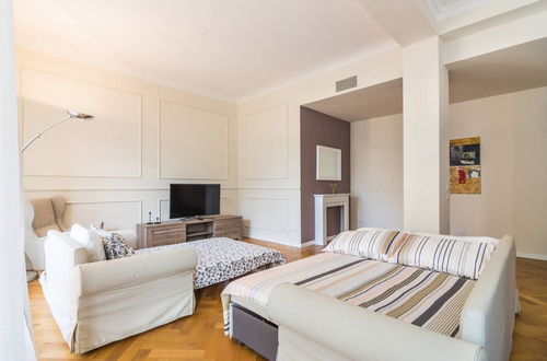 Photo 16 - Luxury 3 Bedrooms Near Duomo