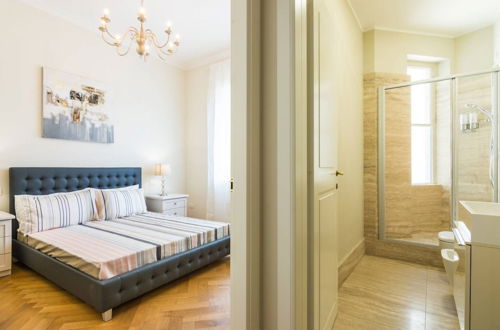 Photo 7 - Luxury 3 Bedrooms Near Duomo