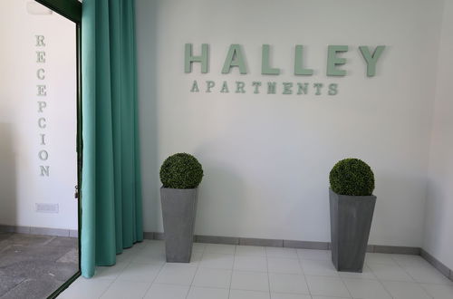 Photo 2 - Apartamentos Halley