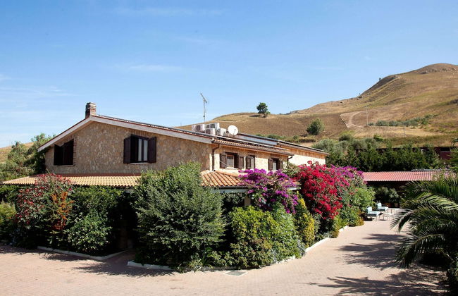 Central Holiday Home With Pool - Foto 21