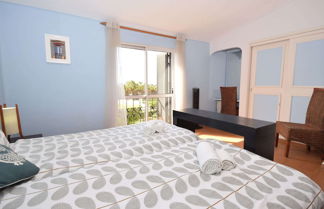 Photo 3 - Attractive Apartment in Albufeira With sea View