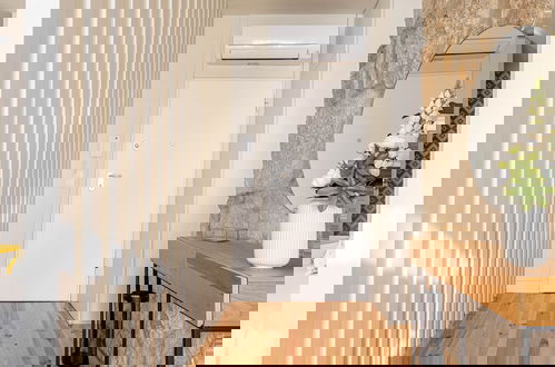 Photo 6 - Bonja1 Light-filled Apartment w/ Balcony +AC
