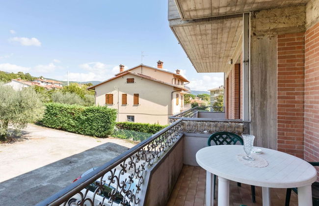 Apartment in Tuoro Near Lake Trasimeno - Foto 1