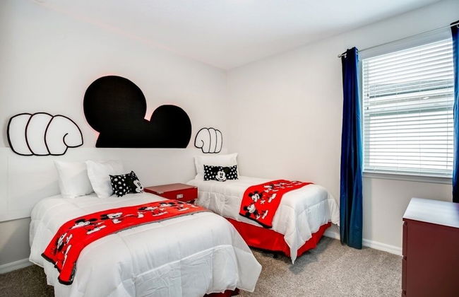 Jedi Temple! Take A Virtual Tour Private Pool! 9 Bedroom Villa by RedAwning - Foto 6