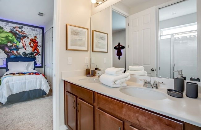 Jedi Temple! Take A Virtual Tour Private Pool! 9 Bedroom Villa by RedAwning - Foto 48