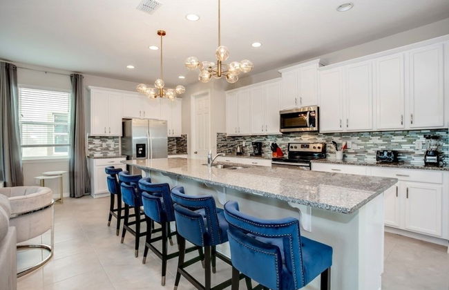 Jedi Temple! Take A Virtual Tour Private Pool! 9 Bedroom Villa by RedAwning - Foto 28