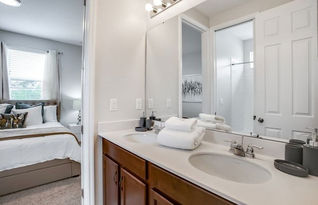 Jedi Temple! Take A Virtual Tour Private Pool! 9 Bedroom Villa by RedAwning - Foto 43