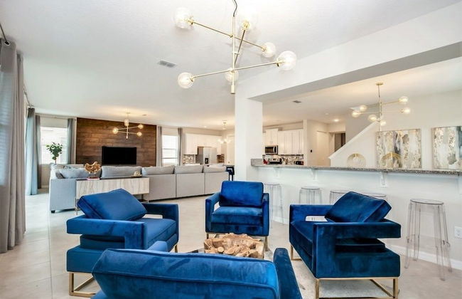 Jedi Temple! Take A Virtual Tour Private Pool! 9 Bedroom Villa by RedAwning - Foto 36