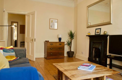 Photo 15 - Beautiful Traditional 3 Bedroom Apartment in Edinburgh