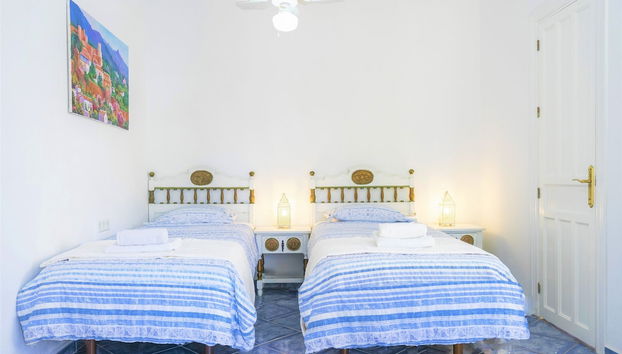 Hacienda Sol - Foto 3